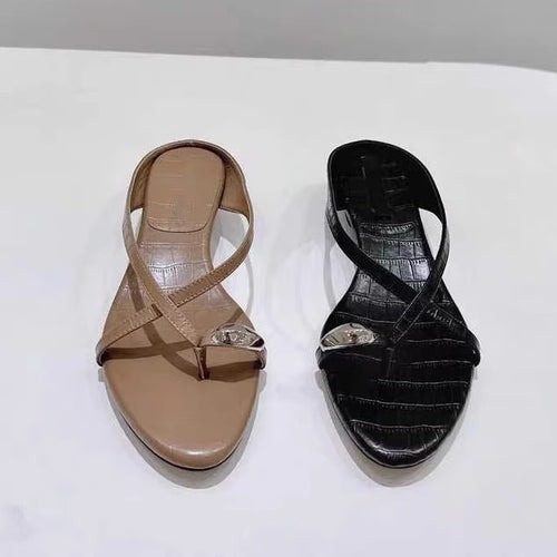 Damen elegante Zehentrenner-Sandalen mit modischem Riemendesign und dekorativem Schmuckdetail EB