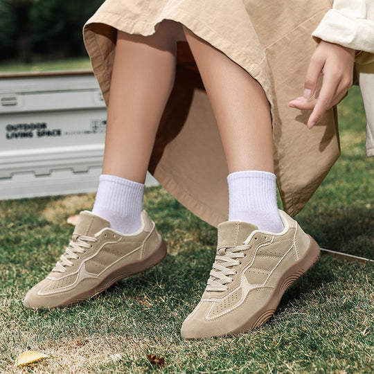 Damen Sportliche Sneaker mit atmungsaktivem Obermaterial und stabiler Sohle EB