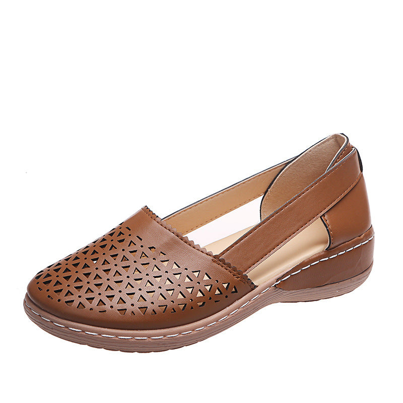 Damen  perforierte Slipper-Pumps mit seitlichen Cut-Outs elastischem Fersenband und dämpfender Komfortsohle EB