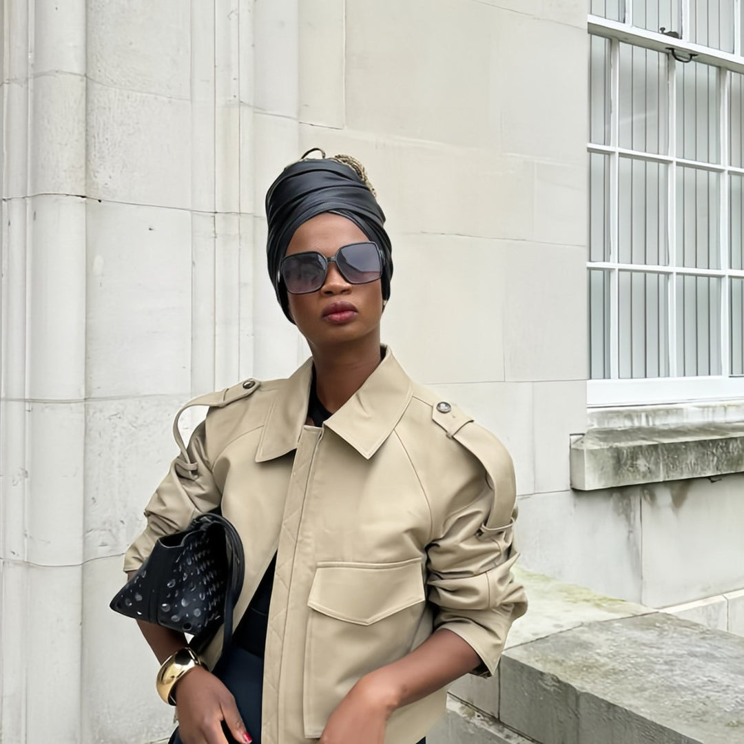 Damen modische Kunstlederjacke mit lässigem Schnitt und eleganten Details EB
