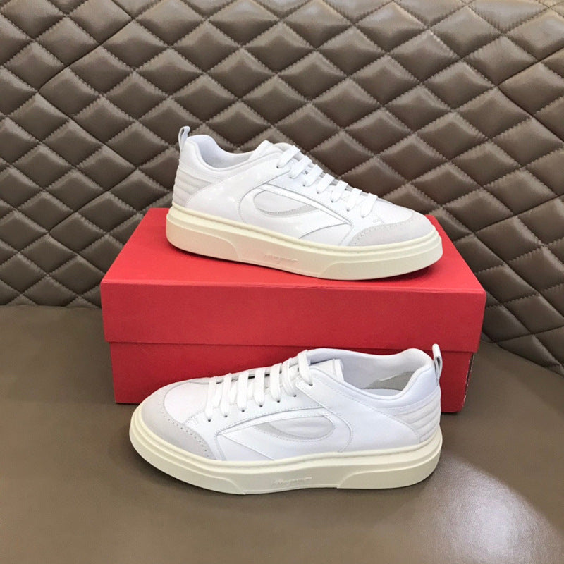 Damen Sneakers mit stoßdämpfender Laufsohle und strukturiertem Obermaterial EB