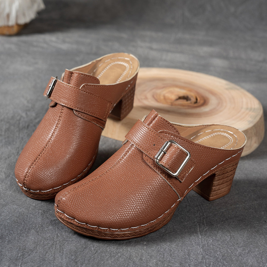 Damen Komfortable Clogs mit dekorativem Schnallenverschluss EB