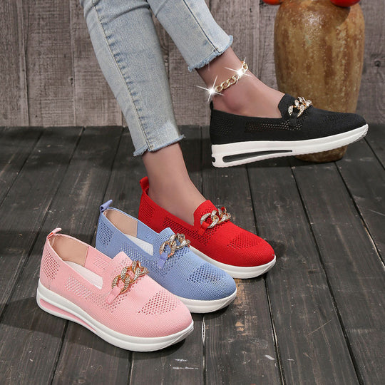 Damen sportliche Slip-On Sneakers mit glamourösem Ketten-Detail EB