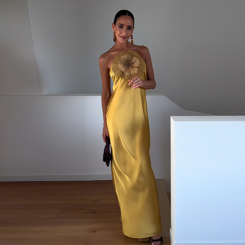 Damen Maxi-Kleid mit elegantem Design und einzigartiger Stickerei EB