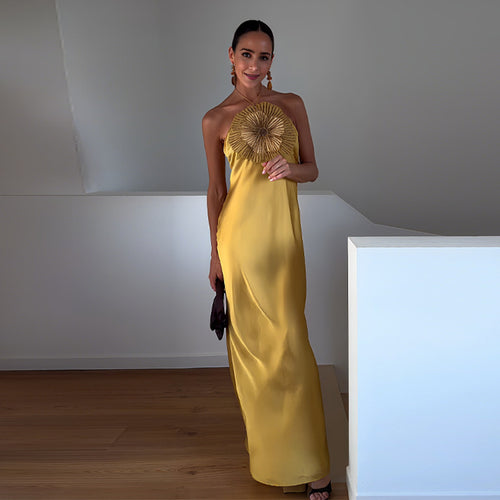 Damen Maxi-Kleid mit elegantem Design und einzigartiger Stickerei EB