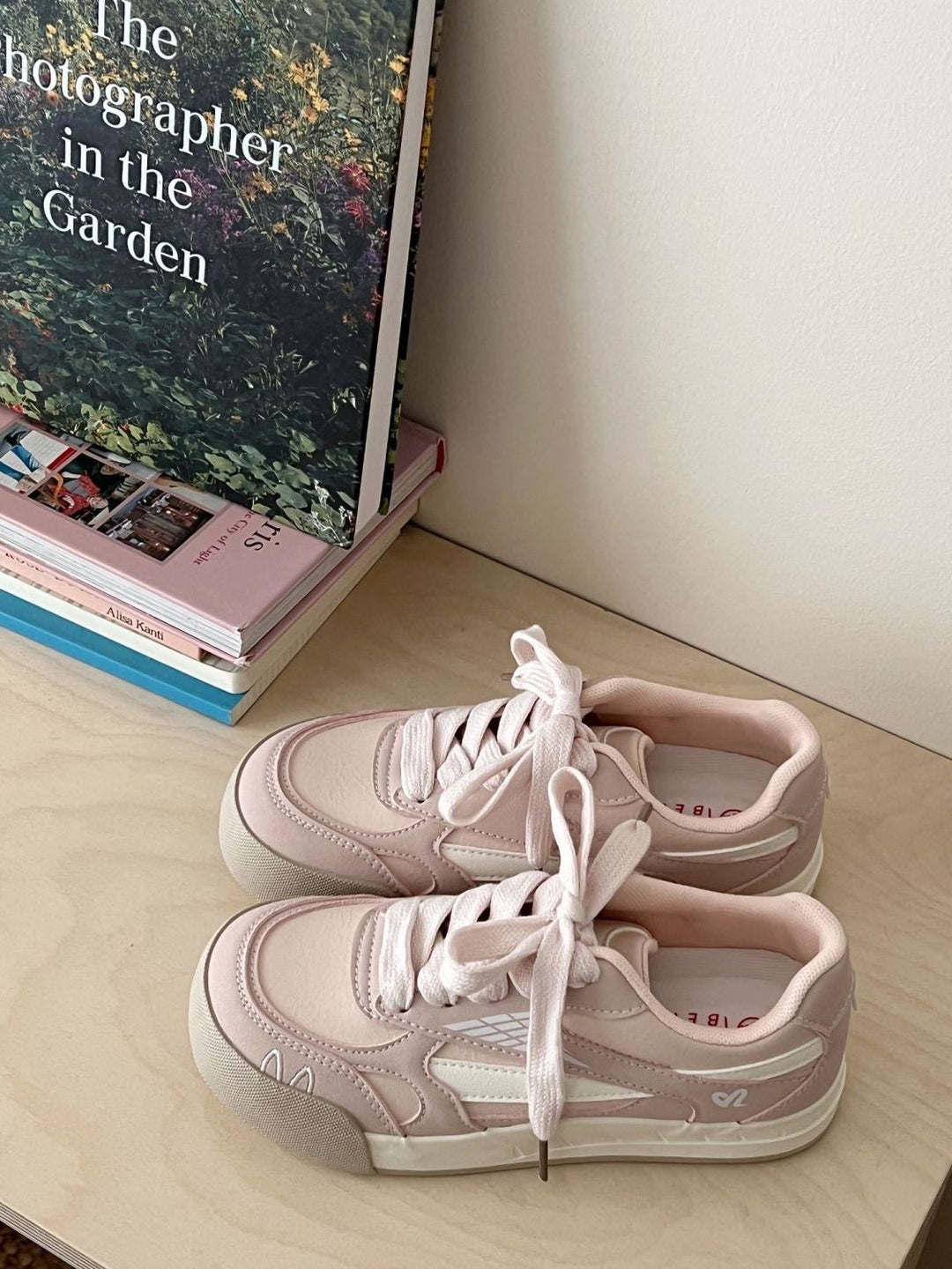 Damen Sportliche Sneaker mit atmungsaktiven Netzdetails EB