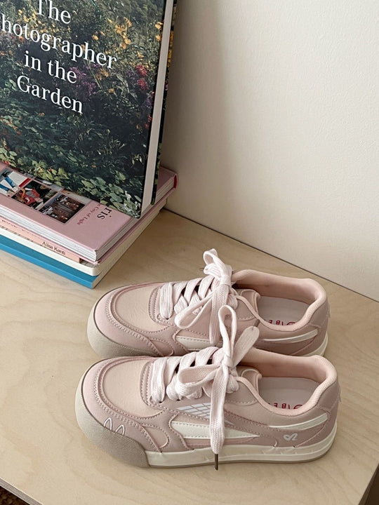 Damen Sportliche Sneaker mit atmungsaktiven Netzdetails EB