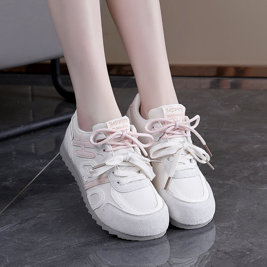 Damen Freizeitsneaker mit strapazierfähigem Obermaterial und sportlichem Design EB
