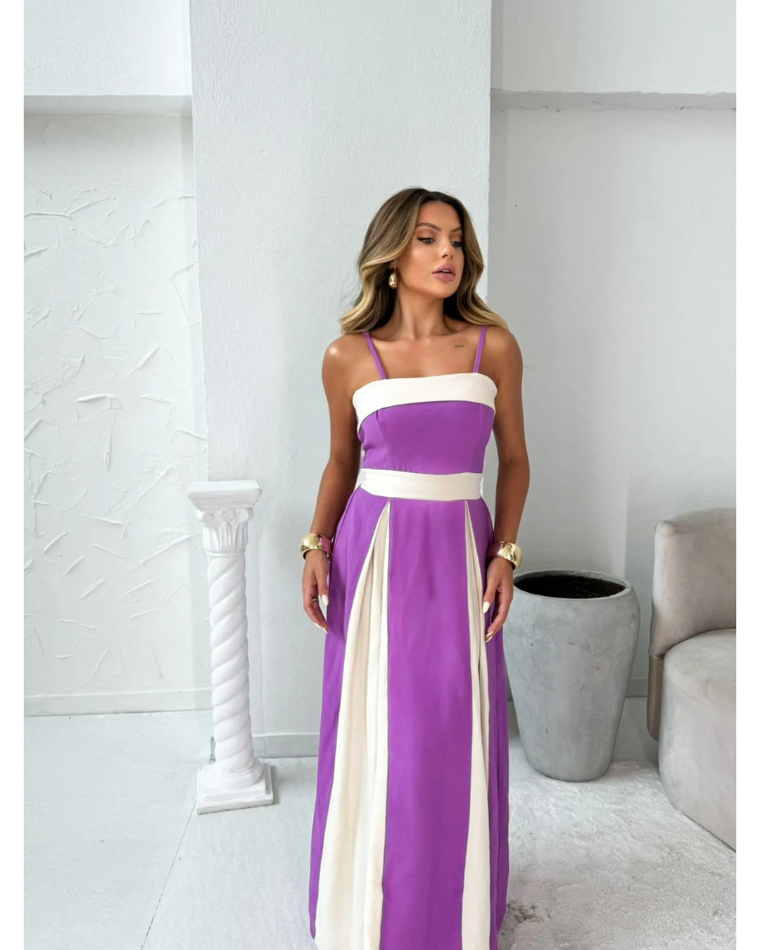 Damen Maxikleid mit eleganten Drapierungen EB