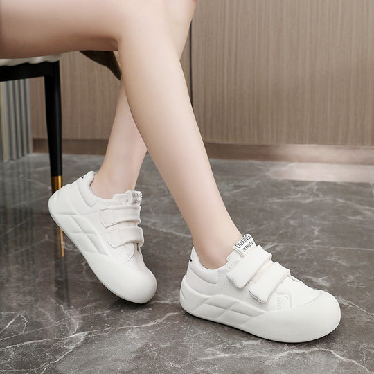 Damen Freizeitschuhe mit verstellbaren Klettverschlüssen EB