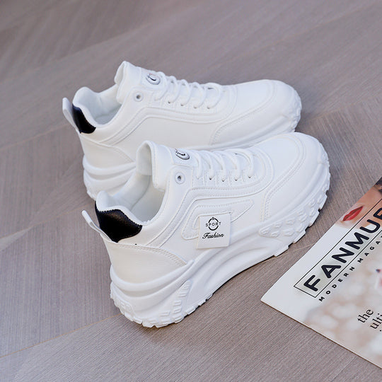 Damen Sportliche Sneakers mit dämpfendem Komfort und rutschfester Sohle EB