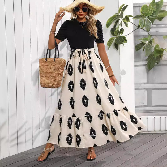 Damen Maxikleid mit voluminösem Rock und tailliertem Oberteil EB