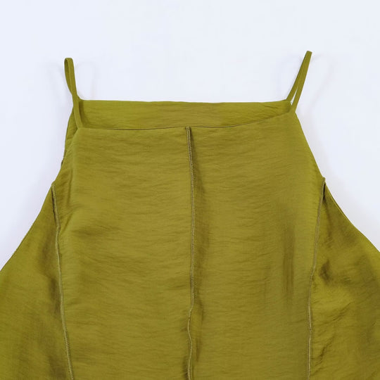 Damen Trägerkleid mit elegantem Schnitt und praktischem Taillengürtel EB