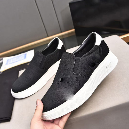 Damen Atmungsaktive Slip-On Sneakers mit elastischem Einstieg und strukturiertem Obermaterial EB