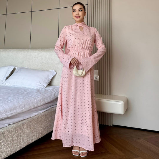 Damen Maxikleid mit eleganten Punkten und schickem Schlitz EB