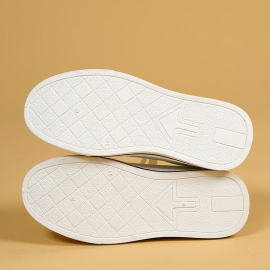 Damen Sneakers mit modischem Sternenmotiv und dämpfender Sohle EB