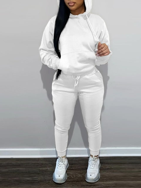 Herren nan sportliches Jogginganzug-Set mit Kapuzenpullover Kängurutasche und schmal zulaufender Jogginghose EB