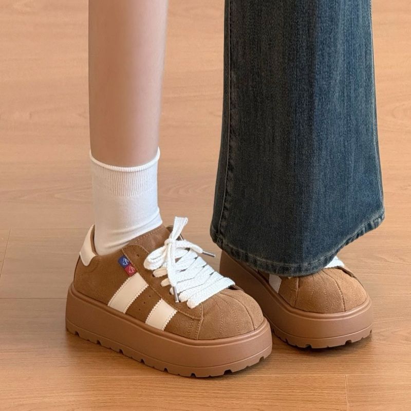Damen Sportliche Sneaker mit robustem Plateau und atmungsaktiver Sohle EB