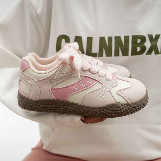 Damen Sneakers mit strukturiertem Obermaterial und rutschfester Sohle EB