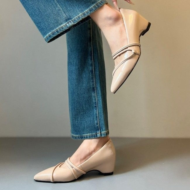 Damen elegante Slingback-Pumps mit modischen Querriemen und spitzem Fußbereich EB
