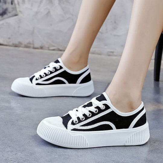 Damen Modische Sneaker mit sportlichem Design und verstärkter Sohle EB