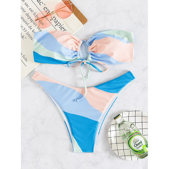 Damen Bandeau-Bikini mit verspieltem Schnitt EB