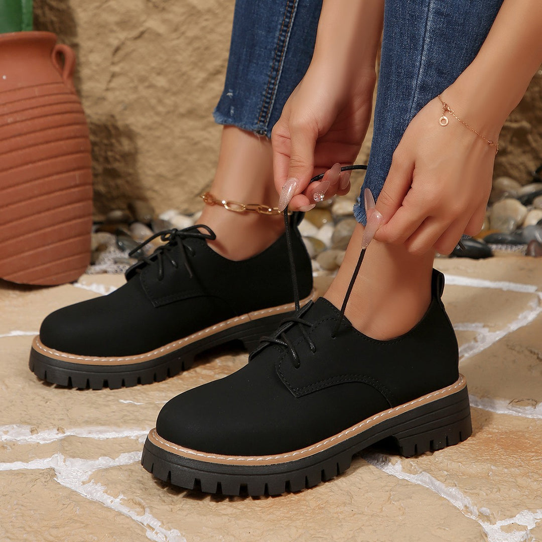 Damen Komfortable Schnürschuhe mit robustem Profil EB
