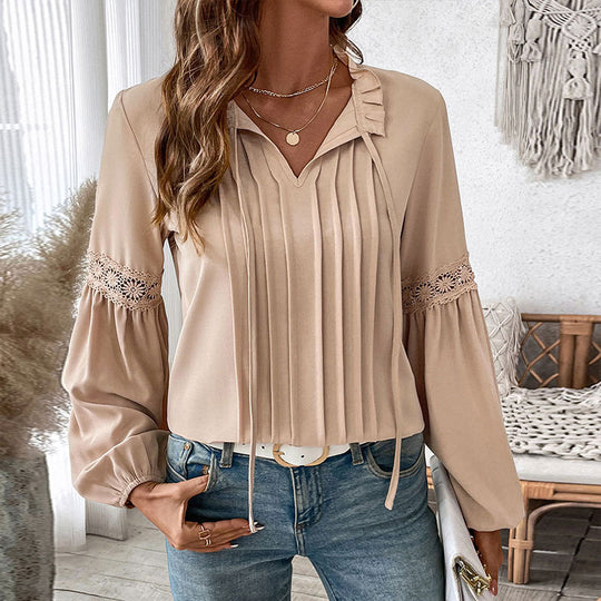 Damen Bluse mit feinen Falten und Spitze EB