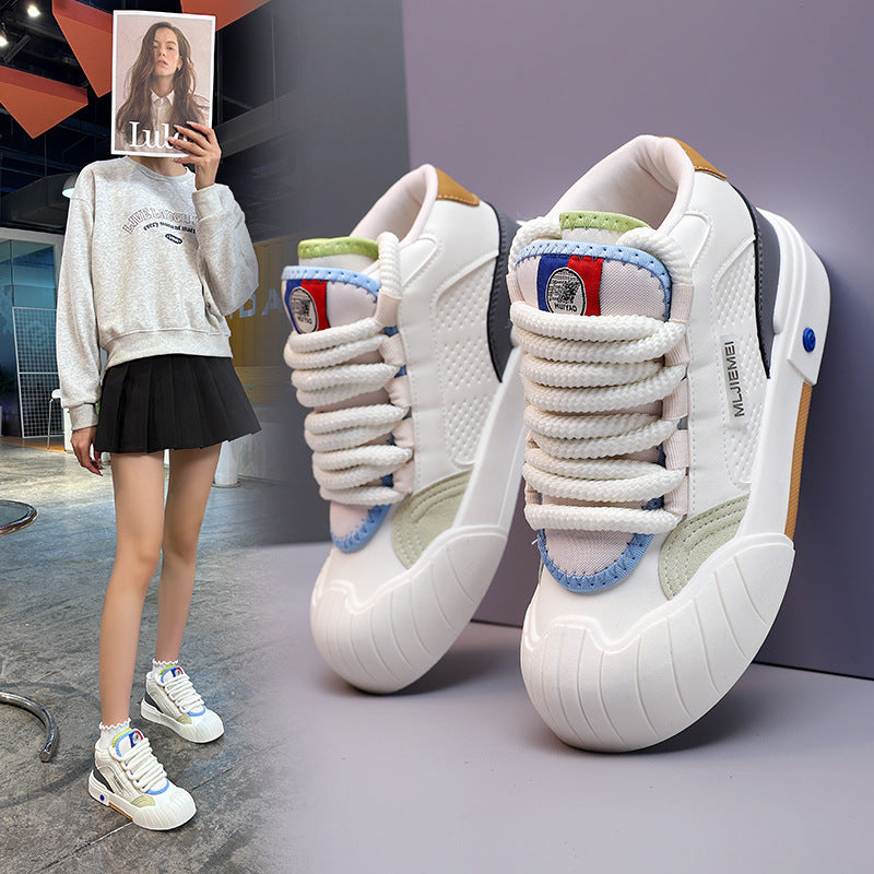 Damen Sportliche Sneaker mit atmungsaktiver Obermaterialstruktur und rutschfester Sohle EB