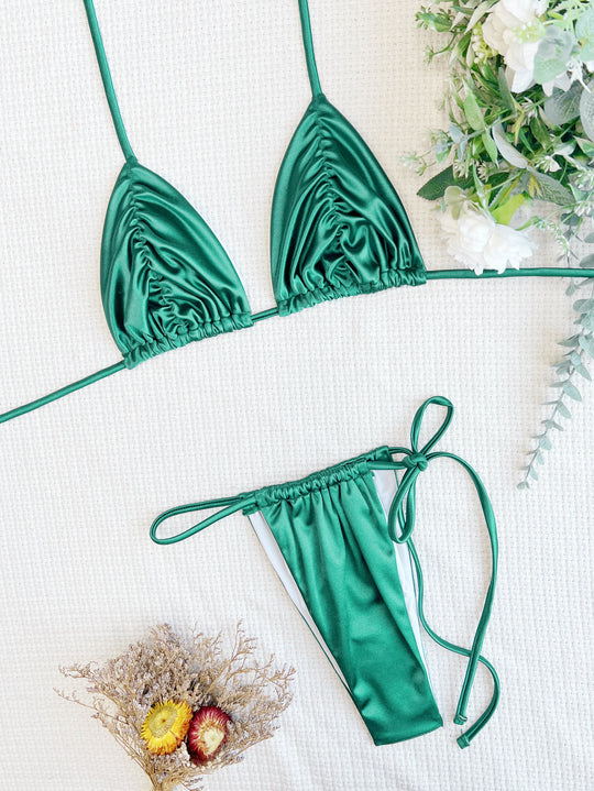Damen Triangel-Bikini mit raffinierten Rüschen EB