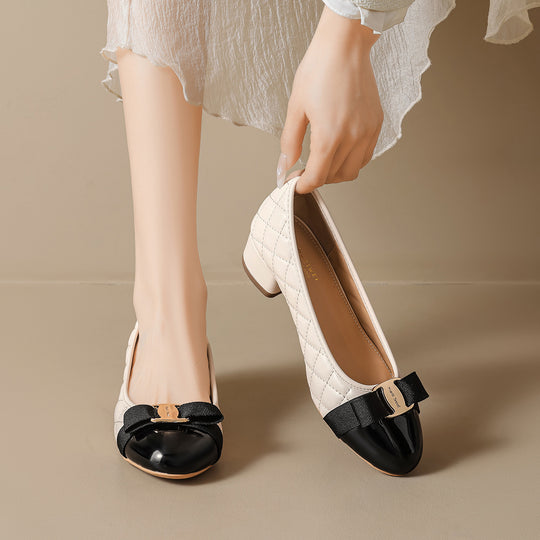 Damen Ballerinas mit elegantem Riemchen und modischer Lackspitze EB