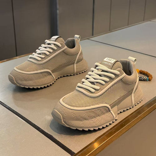 Damen Sportliche Sneakers mit innovativem Design und atmungsaktiven Materialien EB