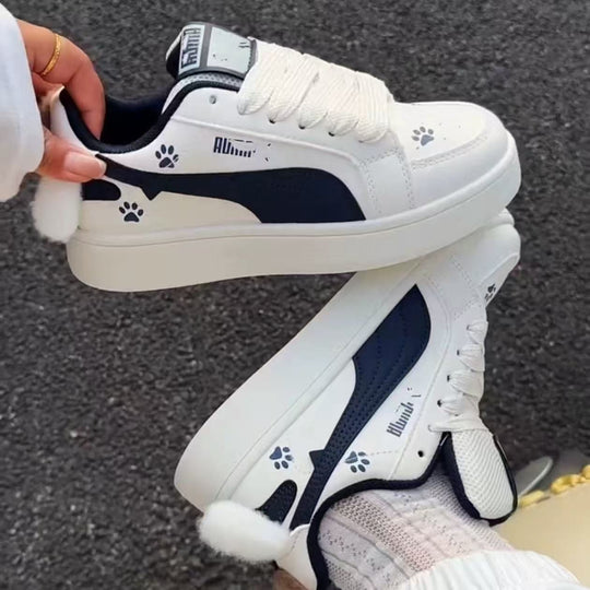 Damen Sneakers mit süßem Tierdesign und flauschigen Details EB