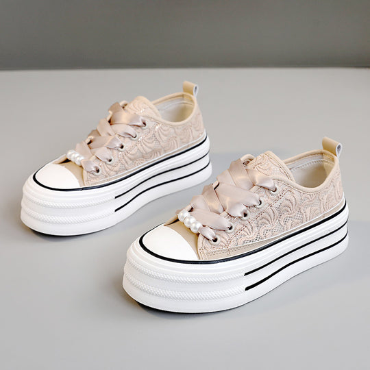 Damen Plateausneaker mit elegantem Spitzen-Design und modischen Akzenten EB