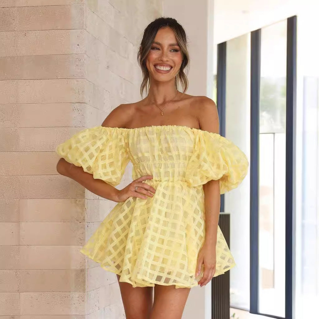 Damen Sommerliches Minikleid mit weiten Puffärmeln und Off-Shoulder-Ausschnitt EB