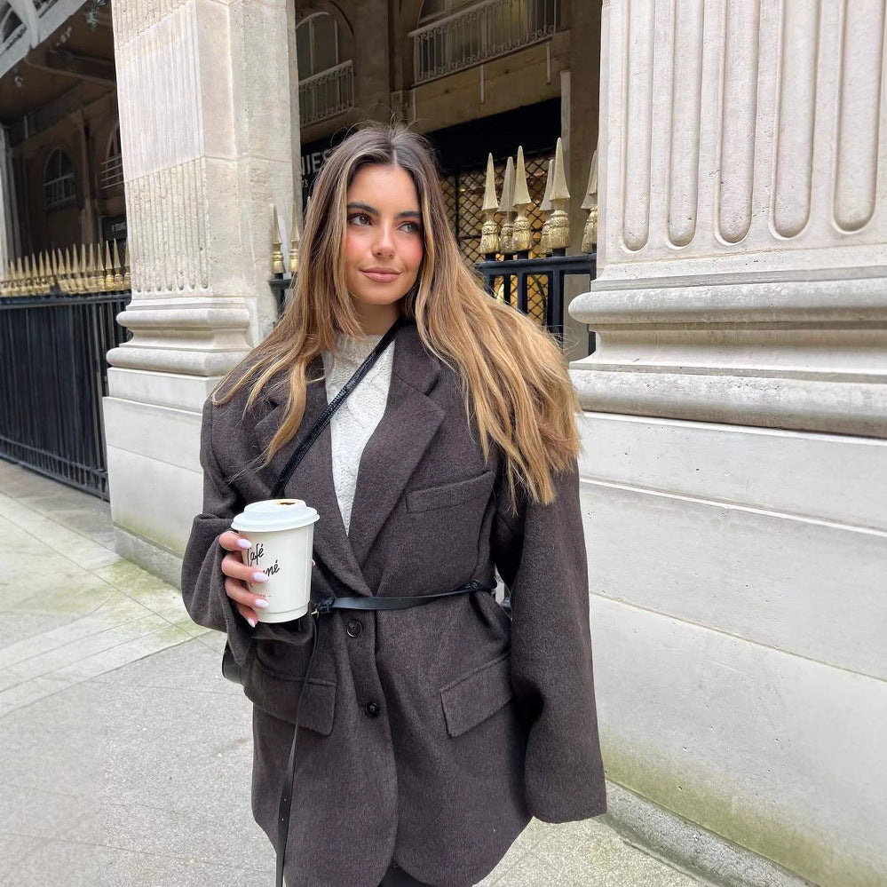 Damen Oversized Blazer mit Gürtel und eleganten Details EB