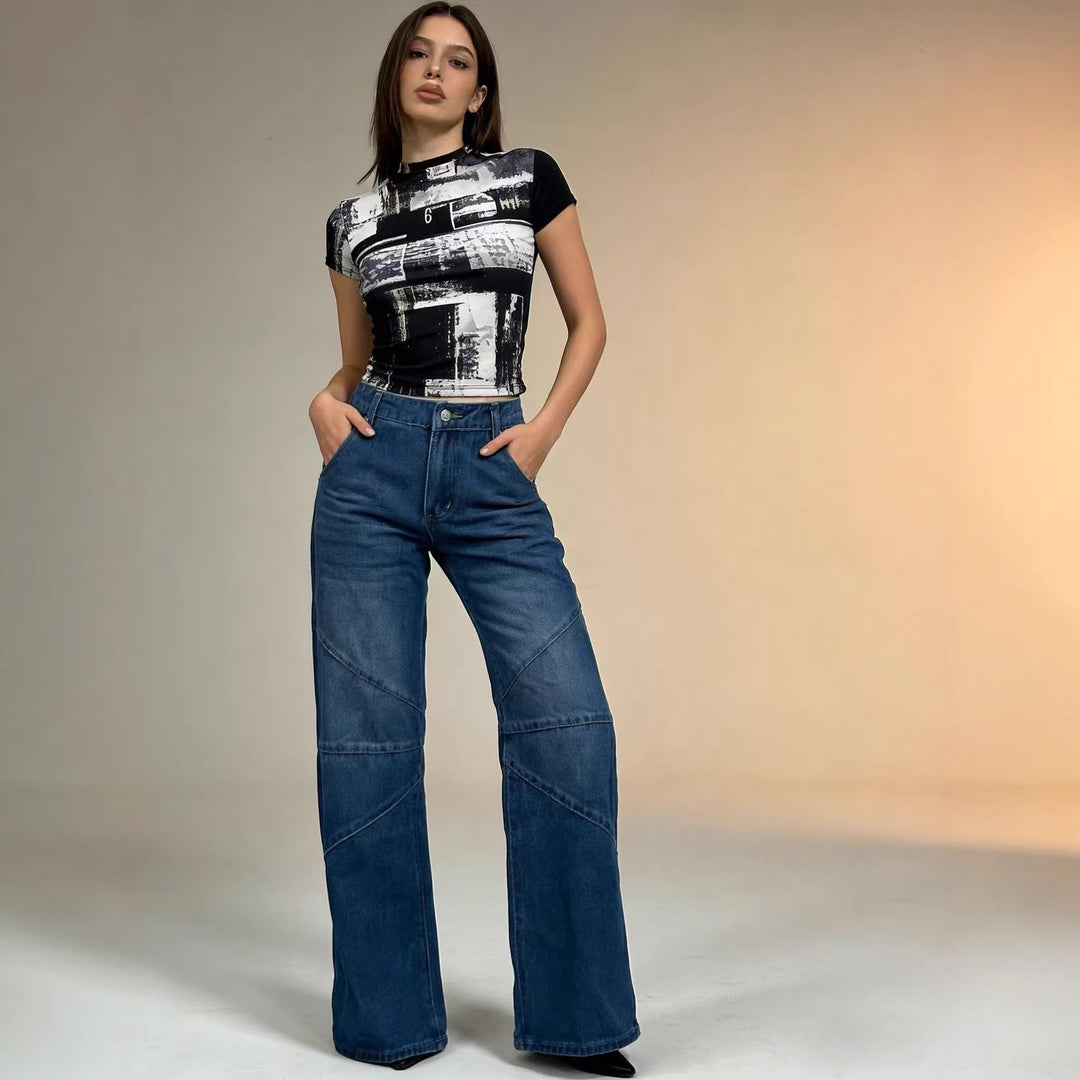 Damen Weit geschnittene Jeans mit einzigartigen Nahtdetails EB
