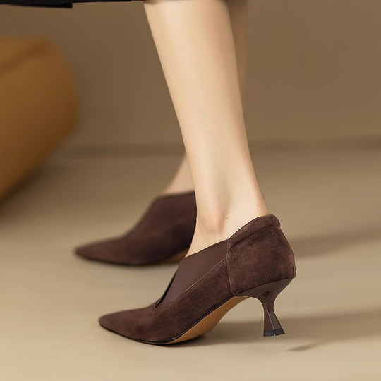 Damen elegante spitze Absatzschuhe mit geschwungenem Design EB