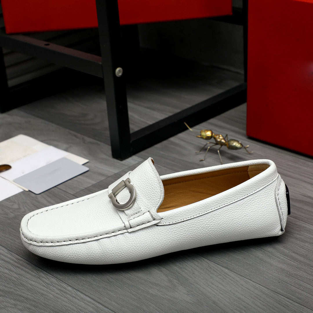 Damen Mokassins aus feinem Leder mit eleganter Applikation EB