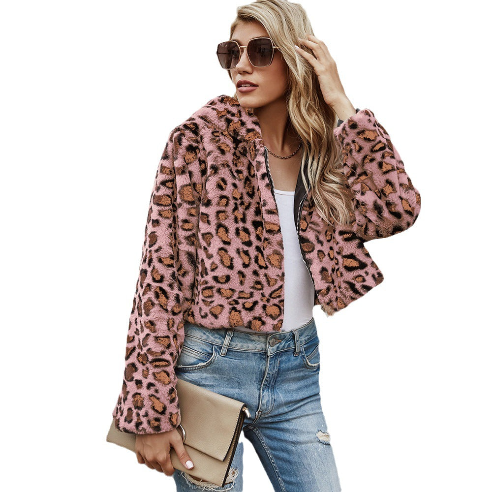 Damen Trendige Kurzjacke aus Kunstpelz im Leopardenmuster EB