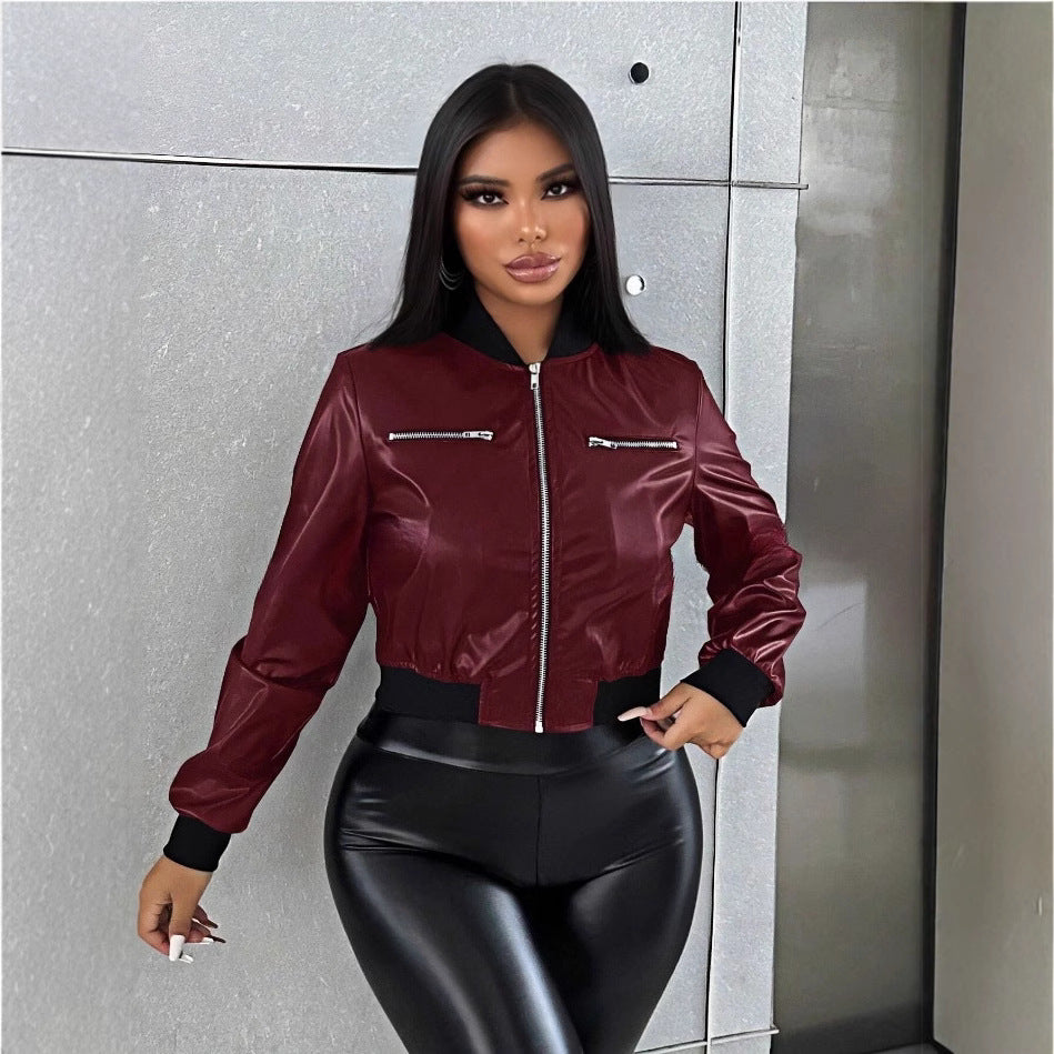 Damen cropped Kunstlederjacke mit glänzendem Finish und dekorativen Reißverschlüssen EB