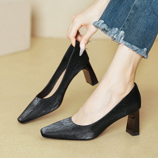 Damen Blockabsatz-Pumps mit quadratischer Zehenform und luxuriöser Oberfläche EB