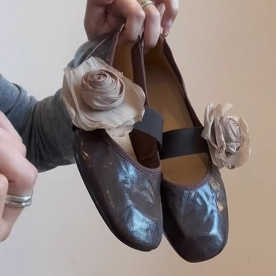Damen Ballerinas mit floralem Dekor und elastischem Riemen EB