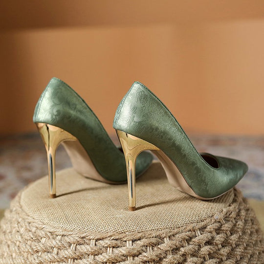 Damen elegante Pumps mit glänzendem Goldabsatz EB