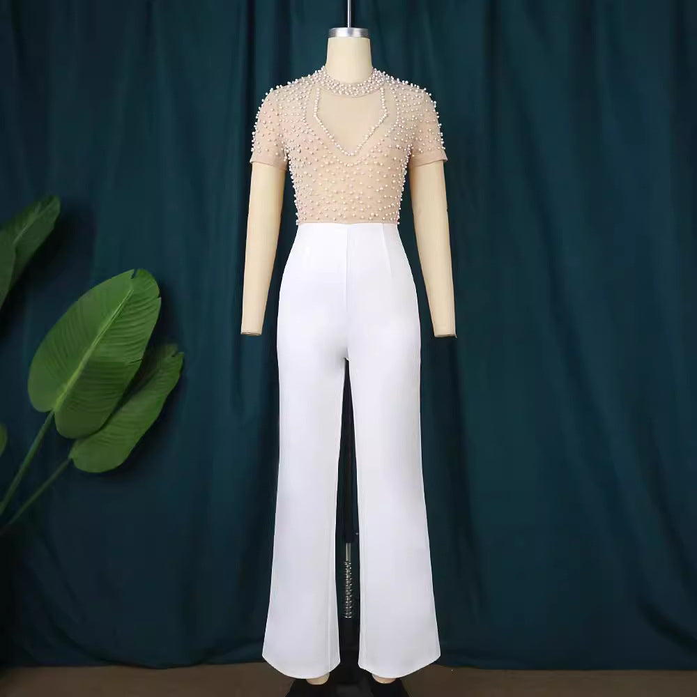 Damen eleganter Jumpsuit mit glitzernden Perlenakzenten EB