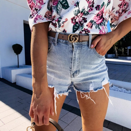 Damen Destroyed Jeans-Shorts im lässigen Vintage-Stil mit unregelmäßigem Saum EB