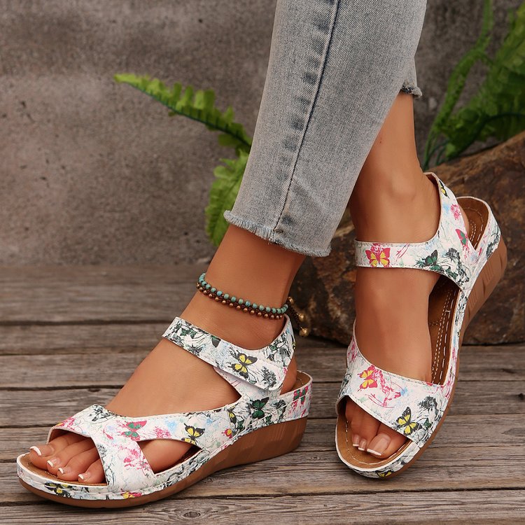 Damen Komfortable Riemchensandalen mit anatomisch geformtem Fußbett EB