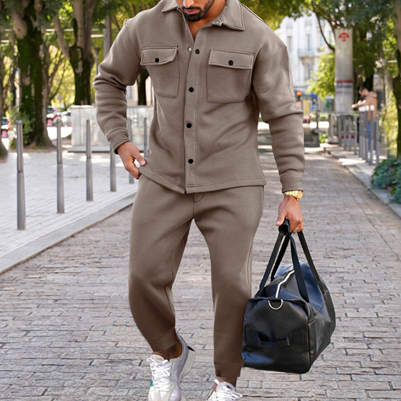 Herren Modischer Freizeitanzug mit stilvollen Brusttaschen und praktischen Details EB