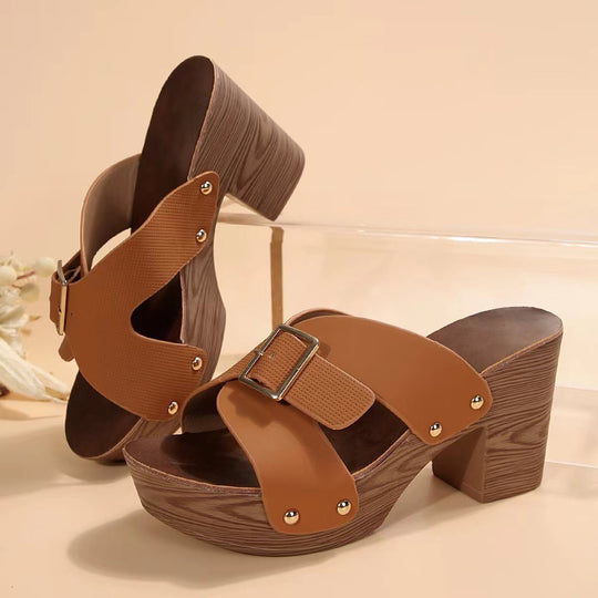 Damen Plattform-Sandalen mit trendigem Holz-Design und breitem Riemen EB