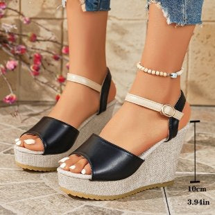Damen Wedge-Sandalen mit elegantem Riemendetail EB
